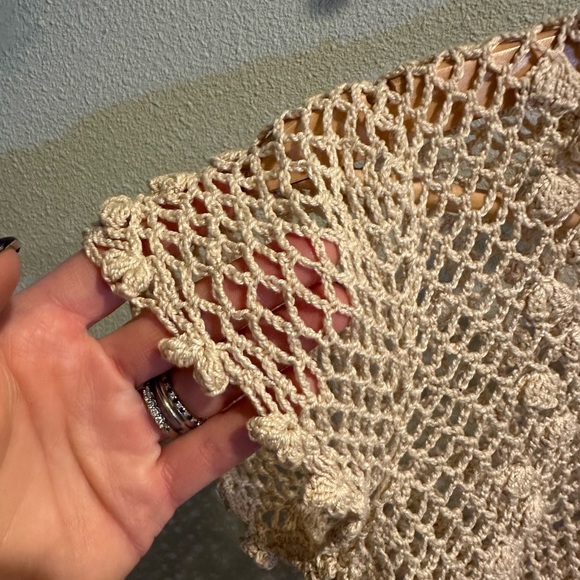 Crochet short sleeve top - Picture 5 of 6